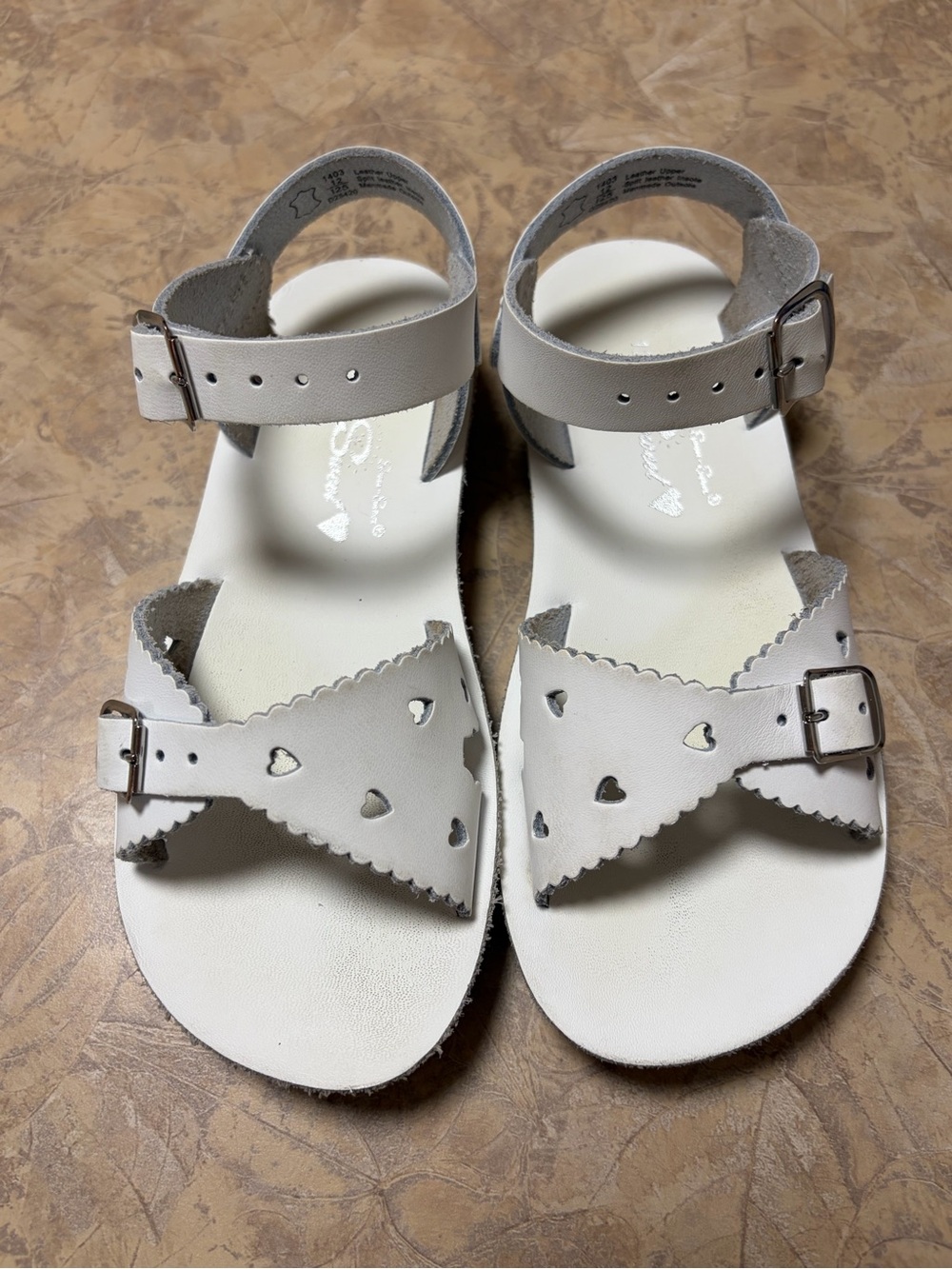 saltwater Sun San | White Heart Cutout Sandals  size 12